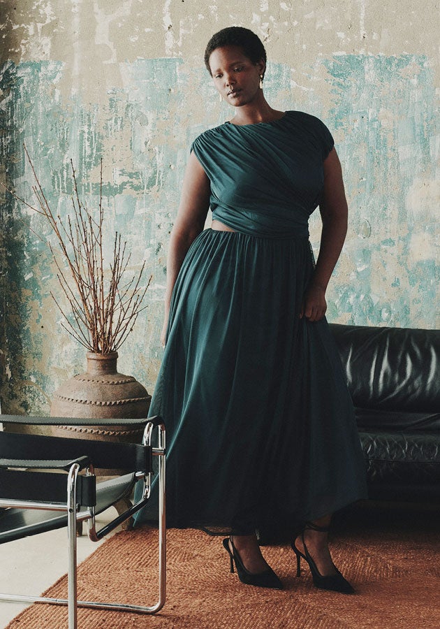 SHOP DRESSES